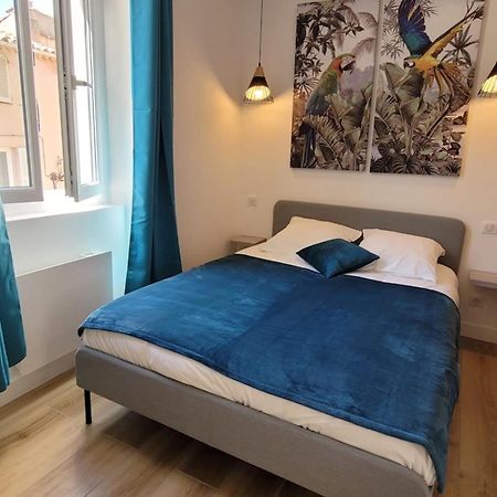 06An - Beautiful Apartment In The Heart Of Old Antibes Zewnętrze zdjęcie