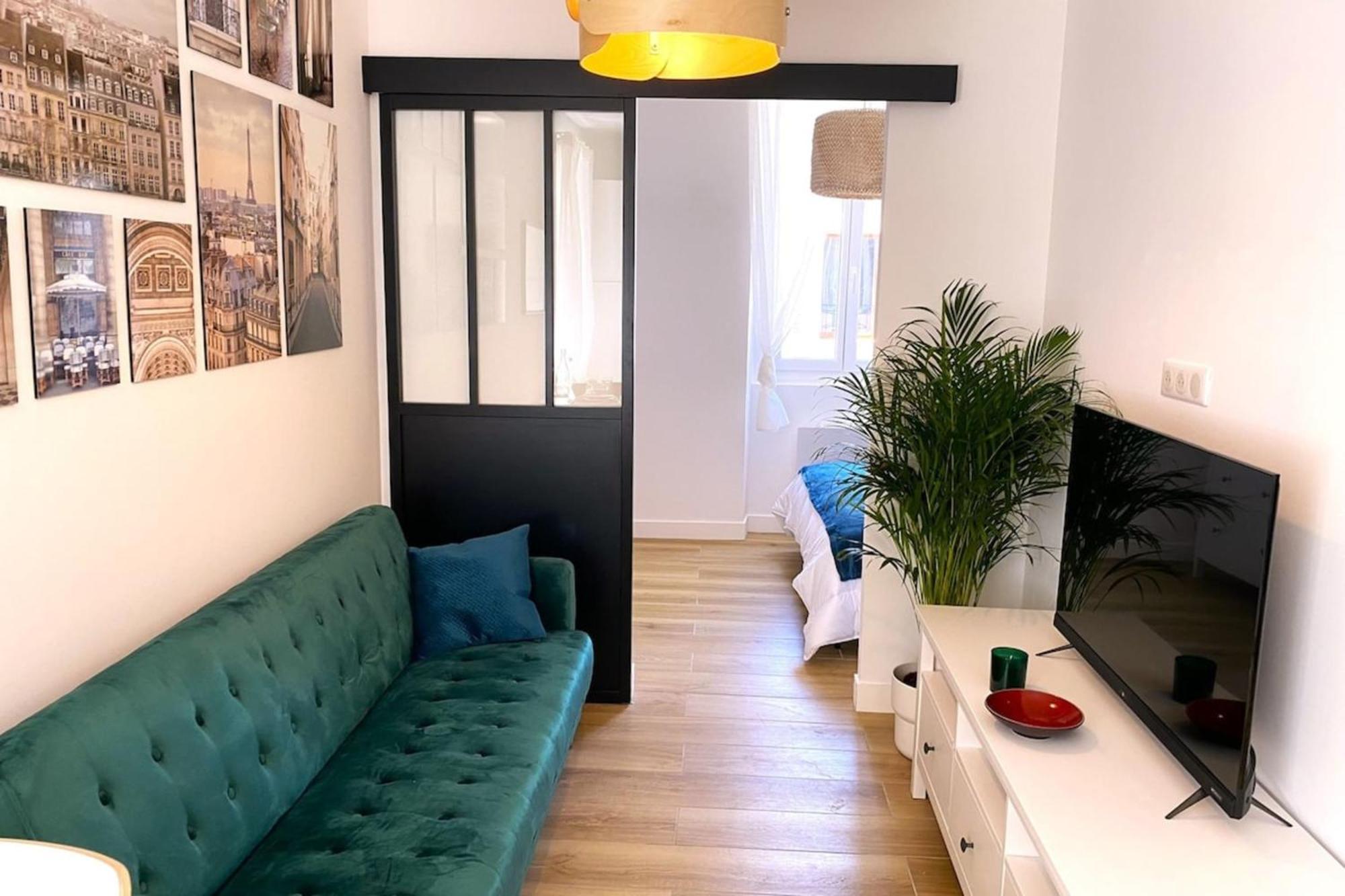 06An - Beautiful Apartment In The Heart Of Old Antibes Zewnętrze zdjęcie