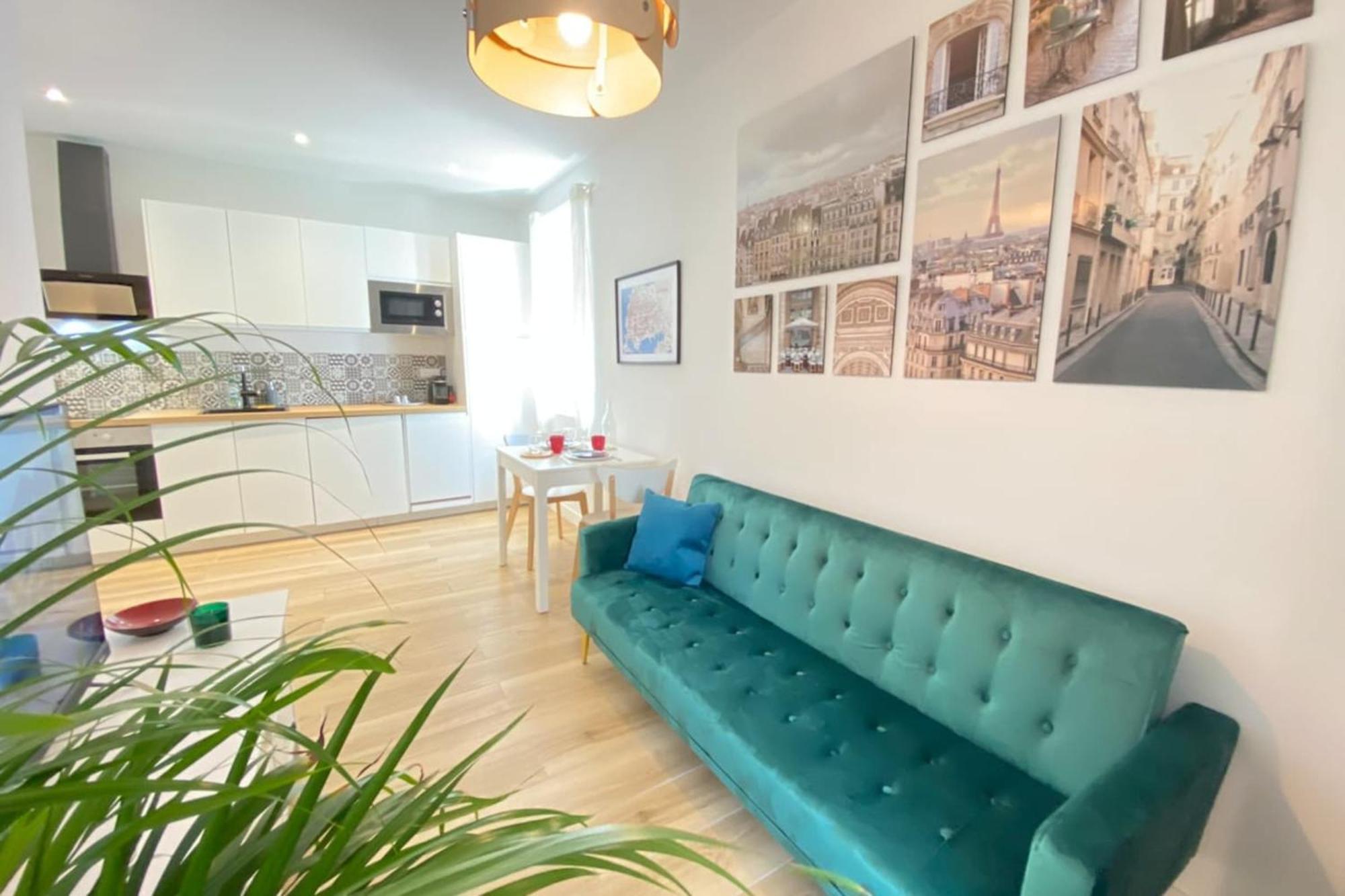 06An - Beautiful Apartment In The Heart Of Old Antibes Zewnętrze zdjęcie